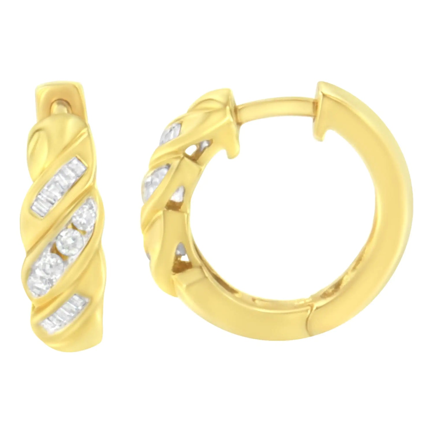 14K Yellow Gold 1/4 ct TDW Alternating 3 Row Baguette &amp; Round Brilliant-Cut Diamond Huggy Hoop Earrings (H-I, I2-I3)